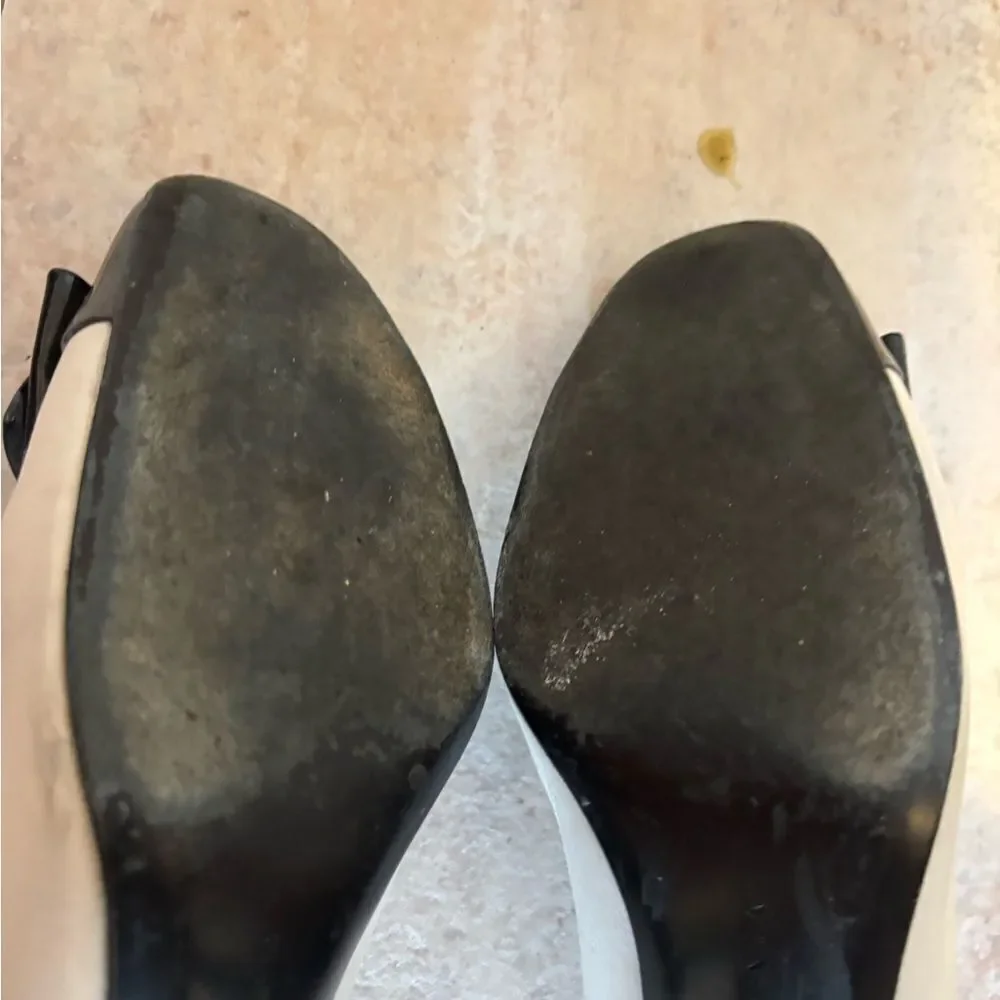 Bottega Veneta dress shoes pumps colorblock heels baby doll logo bow design